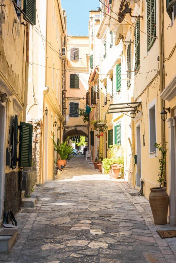 Curcumelli Luxury Suites - Πορτονι 2 コルフ島 エクステリア 写真